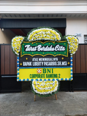 Papan Bunga Duka di Mangkunegara